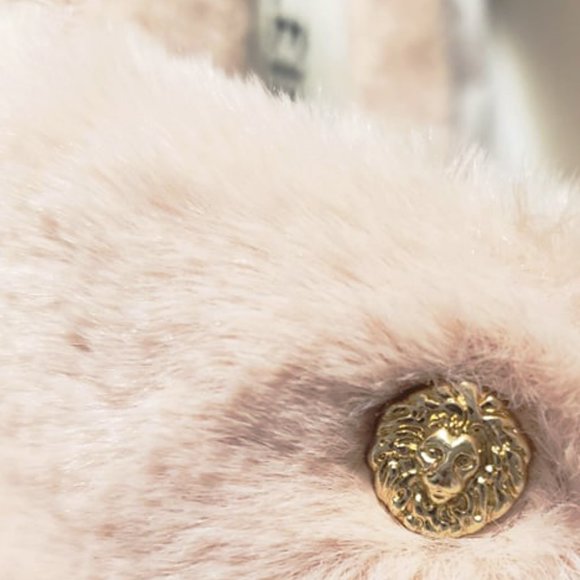 NEW ANNE KLEIN Women Sillie Pink Cozy Fluff Slide Slipper Sandal - Picture 4 of 4